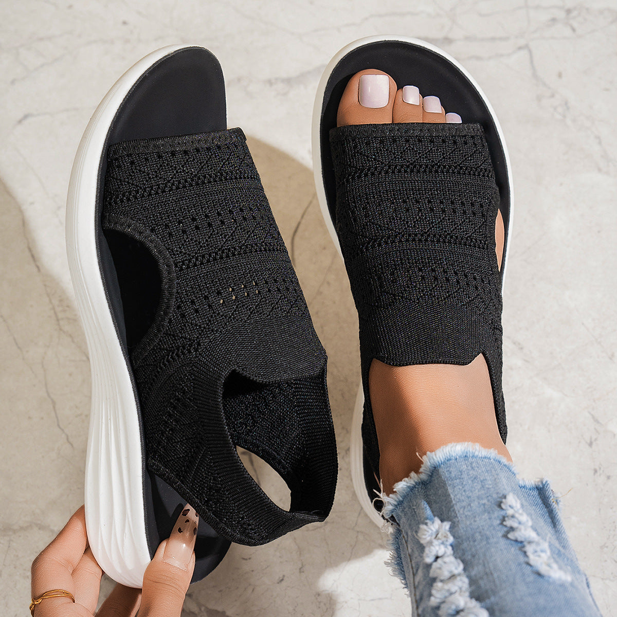 Fly-Knit Flat Sandals for Women Breathable Soft-Sole Summer Beach Shoes