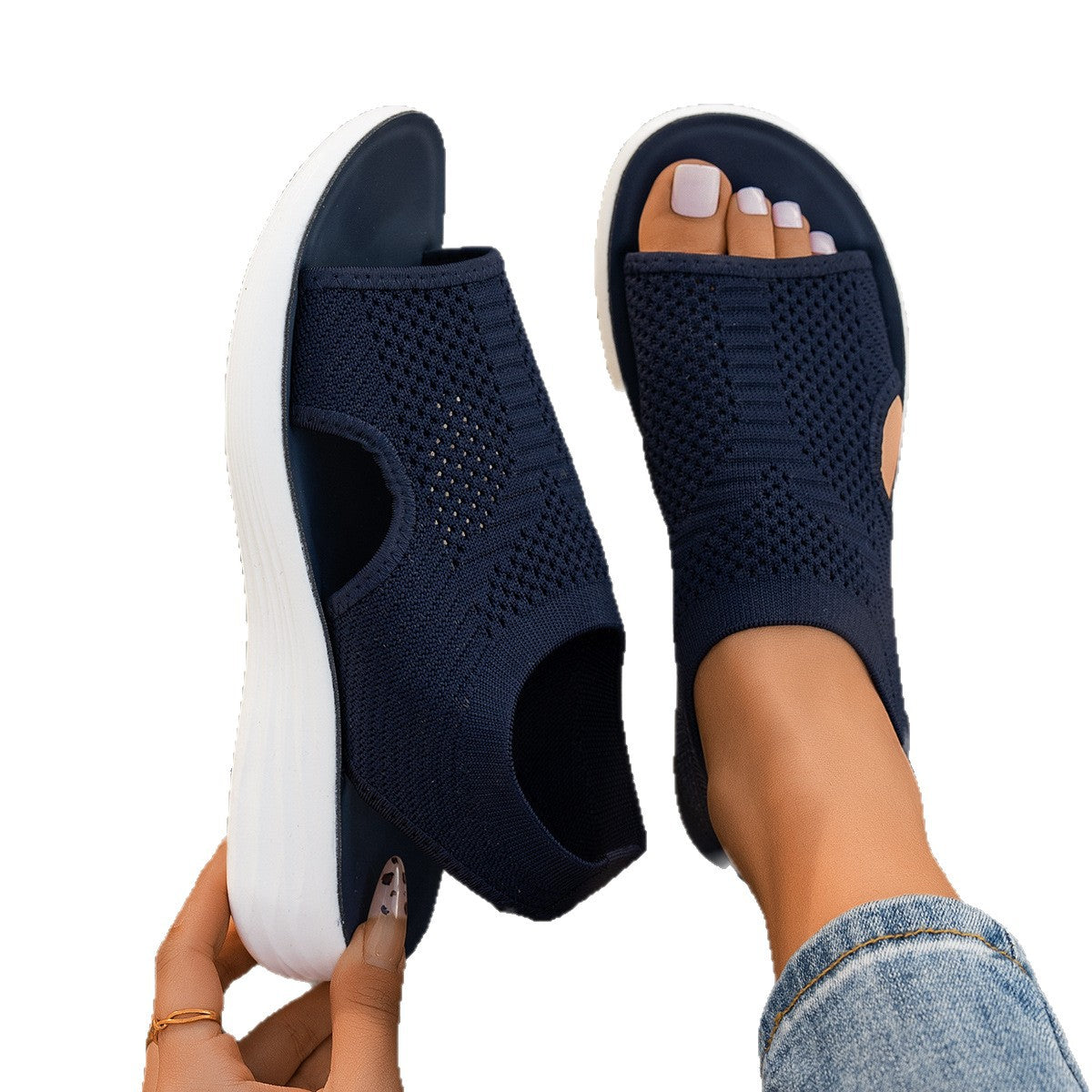 Fly-Knit Flat Sandals for Women Breathable Soft-Sole Summer Beach Shoes