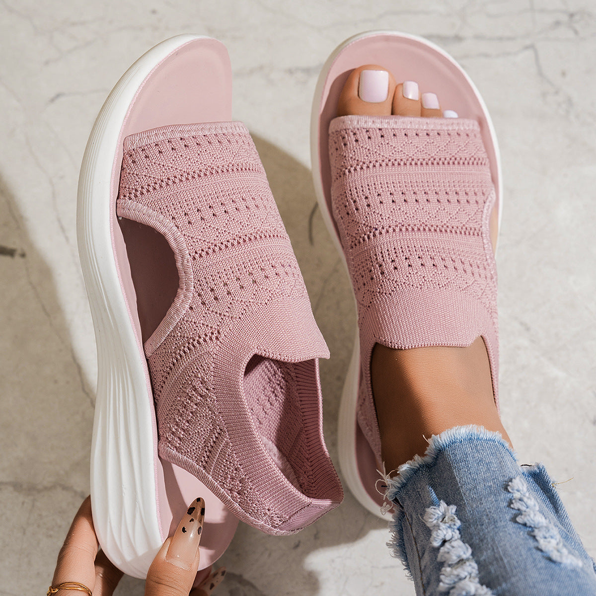 Fly-Knit Flat Sandals for Women Breathable Soft-Sole Summer Beach Shoes